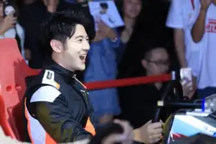 青春热血逐梦不止极速青春创类型剧新标杆