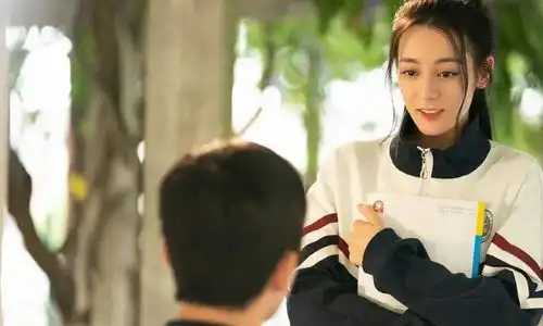 你是我的荣耀周工误以为于途是在跟女朋友聊天,于途并未否认