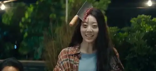 女子因长相普通,在追梦之路上遭受众人打击嘲讽,最终获得了成功