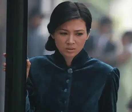 亮剑女神童蕾的倔强史
