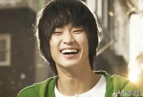 玄彬孙艺珍爱的迫降与金秀贤隐秘而伟大串联,编剧绝了