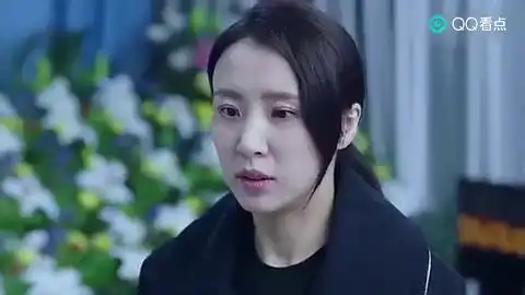 急诊科医生林雯被认出是护士,被赶出葬礼