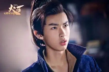 火王曝眼神杀剧照景甜陈柏霖高阶眼神杀
