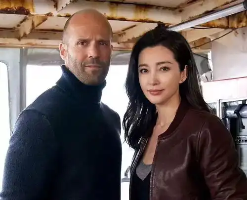 女神姐姐回来了倪萍瘦身20斤活得有底气的女人,岁月都要礼让三分
