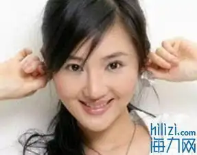 61岁陈道明62岁妻子近照,曾比董卿还美还红
