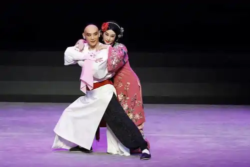 北京京剧院京剧大宅门华彩绽放燃情滨城