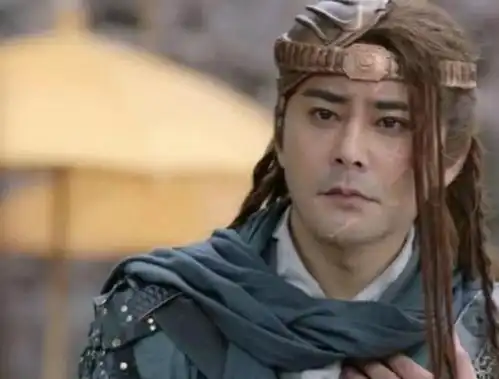 笑傲江湖为什么自己不练葵花宝典,反而要交给东方不败
