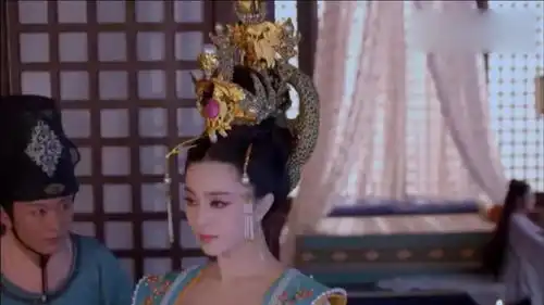 武媚娘传奇范冰冰看望落魄的张馨予,一个美艳一个冷艳