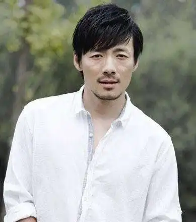 夫妻都是零绯闻演员,结婚9年越来越有夫妻相,今事业爱情双丰收
