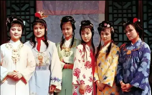 70岁郑晓龙红楼梦选角檀健次陈都灵白鹿主演,蒋欣演王熙凤
