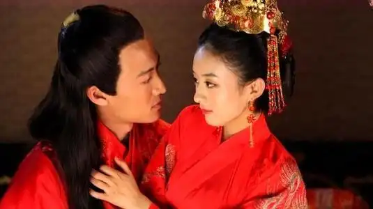 书生喜欢好友妻子,谁知好友和他妻子早有来往
