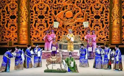 共展汉韵芳华共论剧种未来
