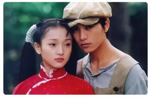 离婚后,今年48岁的周迅终于等来了自己的白马王子