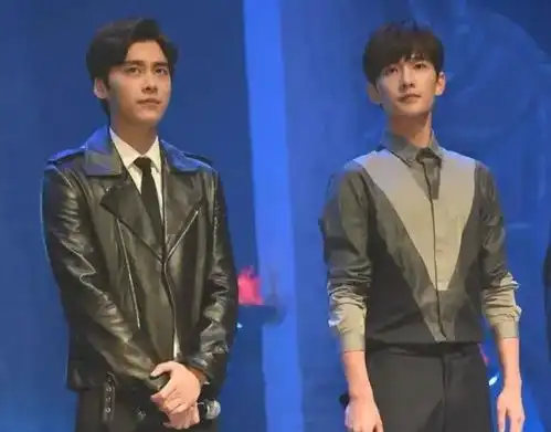 专辑限购后内娱流量发歌,号召理性消费还赠送,韩星却又集资百万