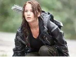 美国大表姐领证了还是圈外人嫁着安心
