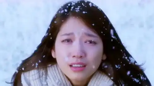 韩国高分催泪电影,朴信惠当众质疑法庭,只为帮父亲洗清冤屈
