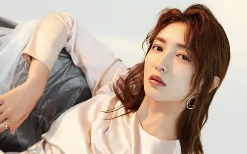 胡歌道出与江疏影分手原因,爱情固然没有对错,只是爱错的对象