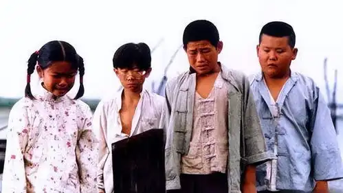 31岁的嘎子和28岁的英子重逢,一个健硕有型,一个女大十八变
