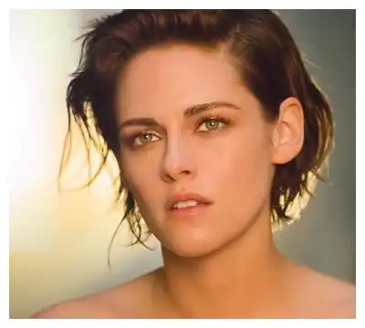 戴安娜王妃传记电影剧照曝光克里斯汀斯图尔特演绎传奇王妃