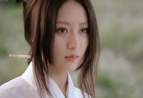 同样是演神话玉漱公主,把金喜善和白冰放一起看,差别在哪儿
