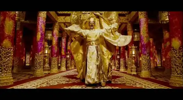 如何评价满城尽带黄金甲为何频频被人吐槽