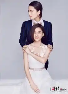 曹曦文带女儿出嫁一家三口温馨幸福
