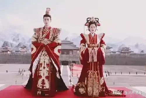 古代采用嫡长子继承制,如果嫡长子是双胞胎该怎么办