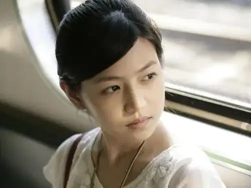 50岁大妈演18岁丫头,导演你是觉得我们瞎吗盘点那些年辣眼睛的角色
