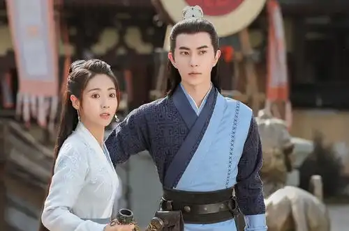 顶流美男子于朦胧,热血侠女邢菲,古早cp沈浪朱七七来助阵
