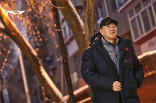 胡军运动员不止超越,而是超人