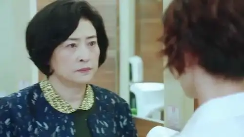 月嫂先生那娜妈发现端倪干着急,那娜看来是瞒不住了