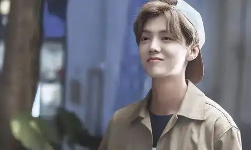 国产剧,你怕是对穷有什么误解吧小编甚至想当国产剧里面的穷人