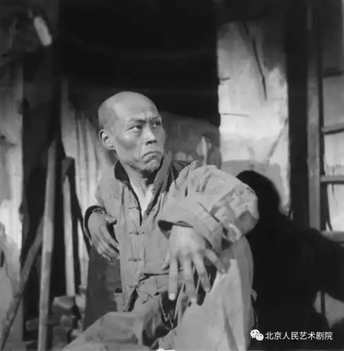 纪念郑榕导演顾威忆郑老不怒自威,浩然之气