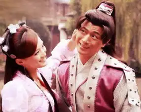 热门荧幕情侣暧昧合影集宋茜尼坤尹恩惠朴有天
