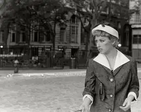 无题电影剧照抹去自我的大师,辛迪舍曼