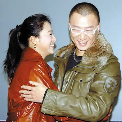 沈傲君aojunshen图片
