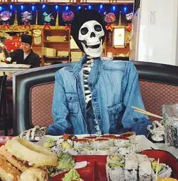 骷髅人仿真人芭比男友真假难辨傻傻分不清
