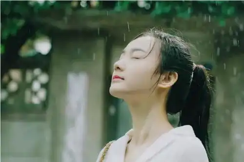 蜜汁炖鱿鱼刚结束,米邵飞新作就即将来袭,女主竟是李现熟人