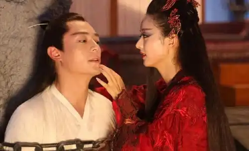 确认过眼神,这些古风歌词纯属胡编乱造
