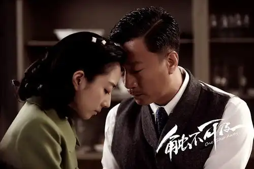 桂纶镁触不可及大展演技
