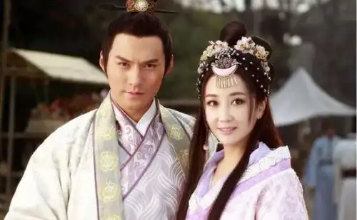 金庸有部奇作,只写了个开头就烂尾,却阴差阳错造就一部旷世之作
