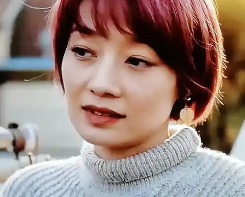 爱情神话中徐峥与马伊琍看话剧的安福路