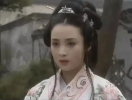 蒋勤勤19岁演西施,琼瑶看了造型这才是真正的古典美人
