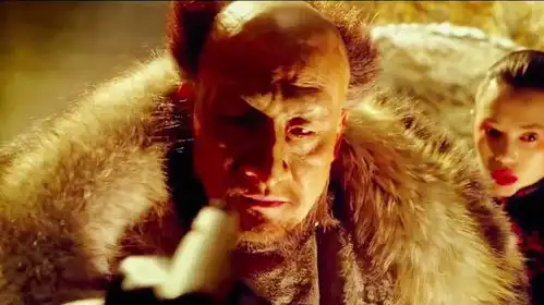 梁家辉在智取威虎山出演座山雕,没想到演的太好,没人认出他
