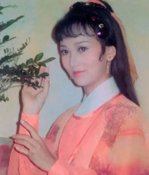 79版楚留香珍贵旧照那年女神赵雅芝才25岁,郑少秋风流倜傥
