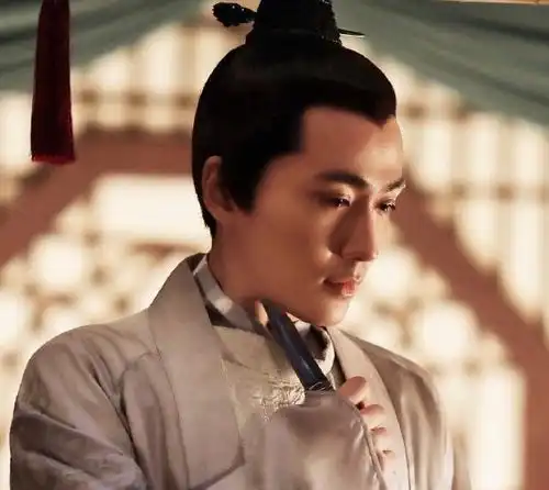 朱一龙献最佳演技低声下气被羞辱,一个人演完生死恋