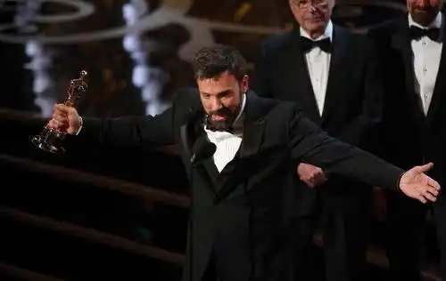 两人已分居3年,终结束了相恋10年的感情
