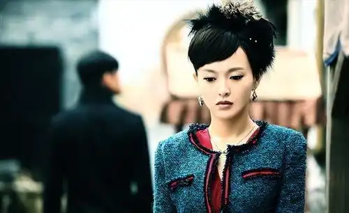 女星民国造型唐嫣可爱娜扎靓丽刘亦菲太惊艳,哪位是你心中最美
