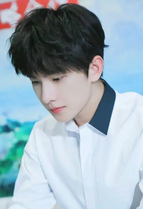 请选择你要攻略的校园男神