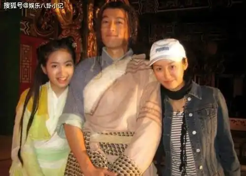 她是胡歌的梦中情人,因吃火锅被高富帅看上,从订婚到结婚仅用17天
